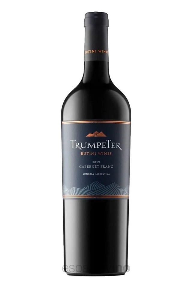 Botella de Trumpeter Cabernet Franc — Trumpeter